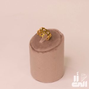 قیمت انگشتر طلا با طرح قلب بالا و پایین